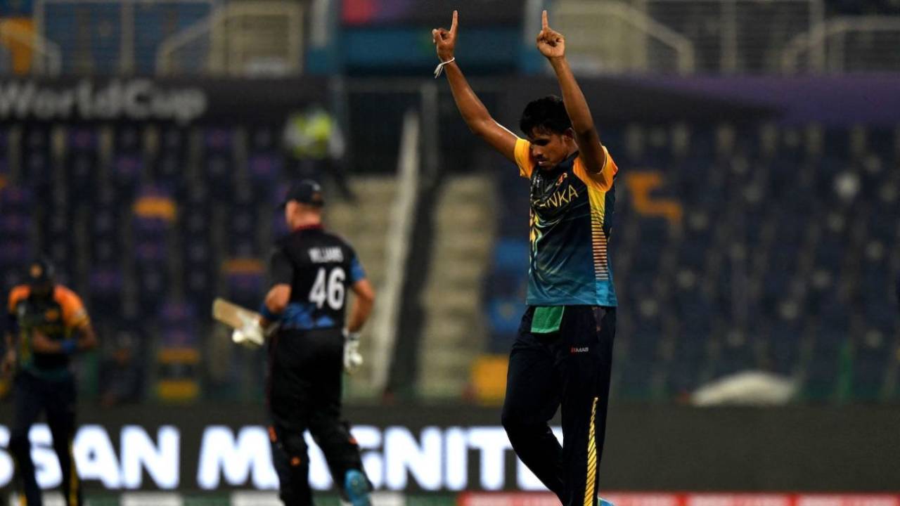 Maheesh Theekshana struck with his first ball of the tournament, Namibia vs Sri Lanka, T20 World Cup 2021, 1st round, Group A, Abu Dhabi, October 18, 2021