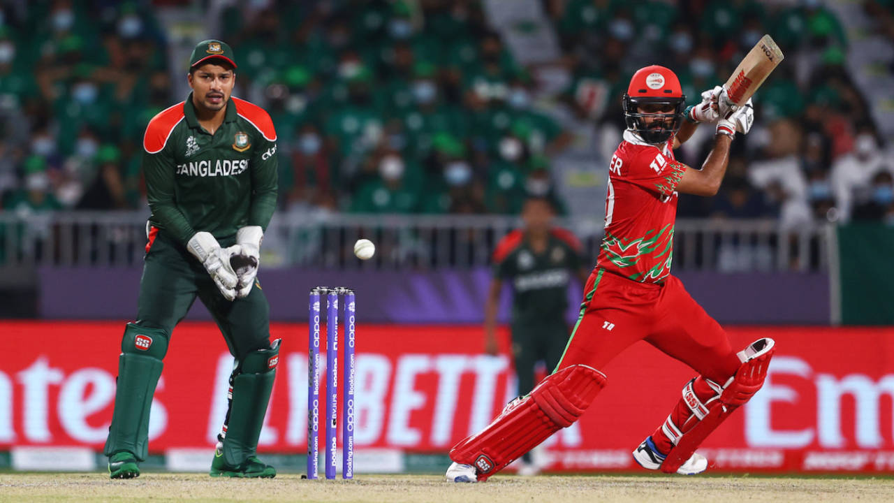 Jatinder Singh punches the ball towards point, Oman vs Bangladesh, T20 World Cup, Muscat, October 19, 2021