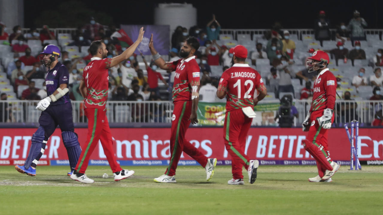 Khawar Ali removed Scotland captain Kyle Coetzer, Oman vs Scotland, T20 World Cup 2021, Muscat, October 21, 2021
