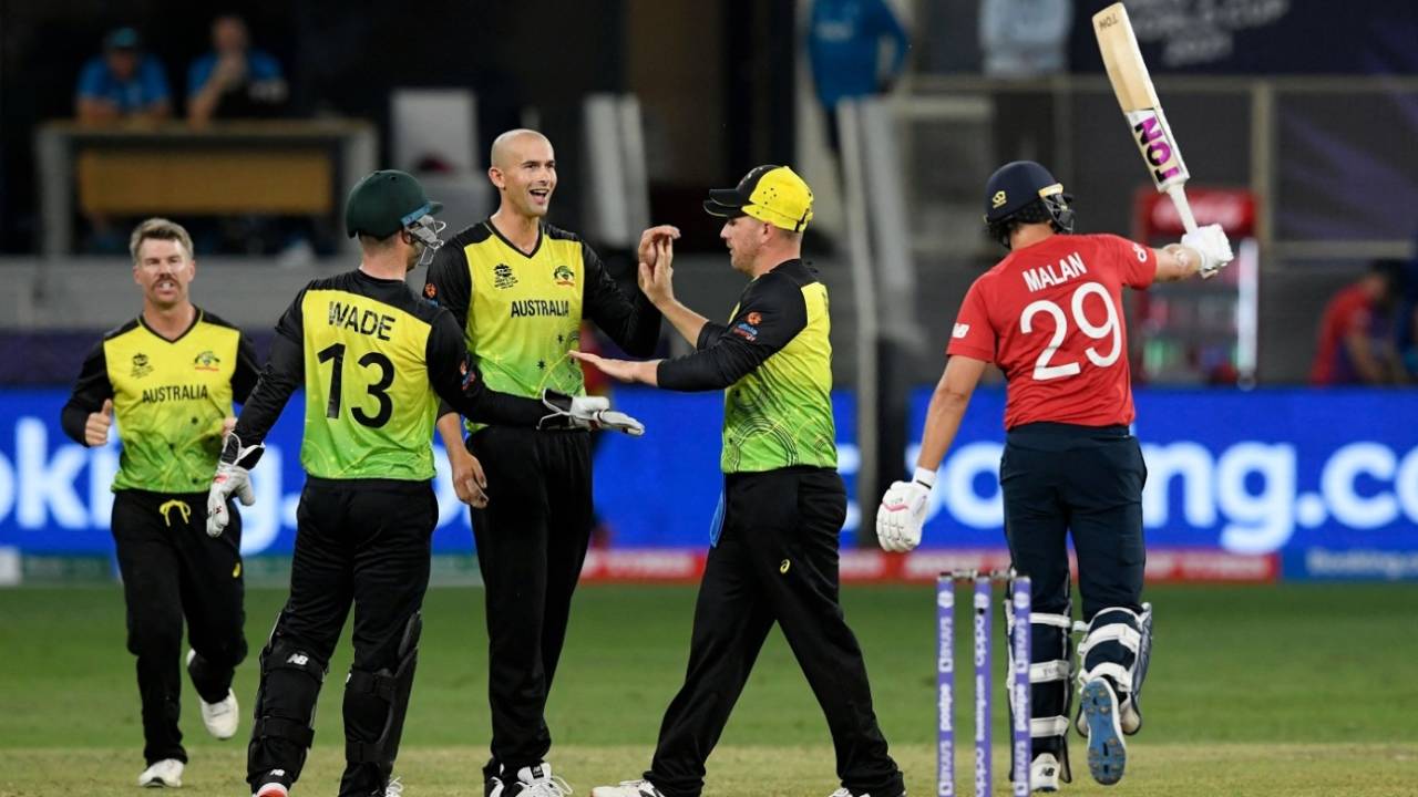 Ashton Agar celebrates with his team-mates after dismissing Dawid Malan, Australia vs England, T20 World Cup, Group 1, Dubai, October 30, 2021