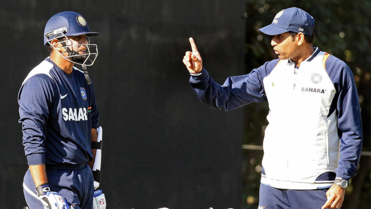 VVS Laxman makes a point to Rahul Dravid during a training session, Mohali, December 18, 2008