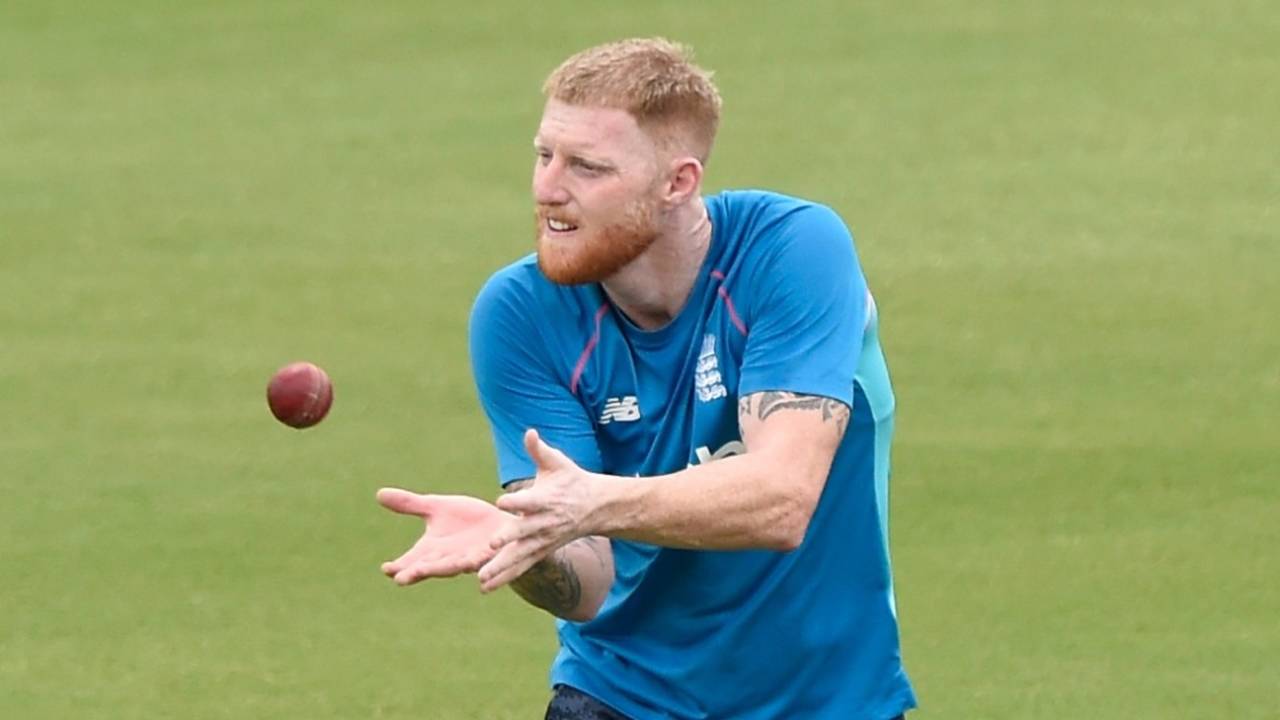 Ben Stokes puts his recently mended finger to the test with catching practice, England in Australia, November 11, 2021