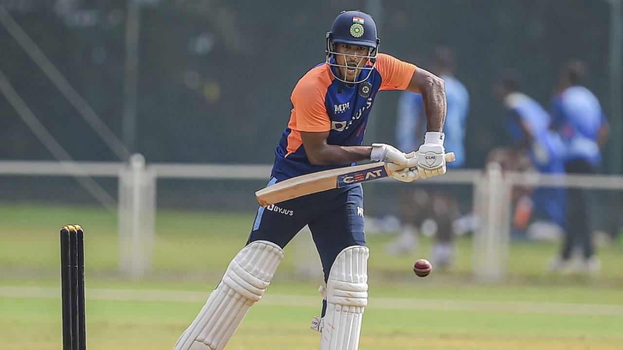 Mayank Agarwal suffered a bout of vomiting after which he was deplaned and rushed to ILS Hospitals&nbsp;&nbsp;&bull;&nbsp;&nbsp;PTI 