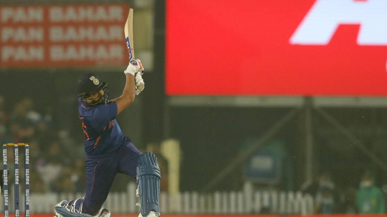 Rohit Sharma goes big on the on side, India vs New Zealand, 2nd T20I, Ranchi, November 19, 2021