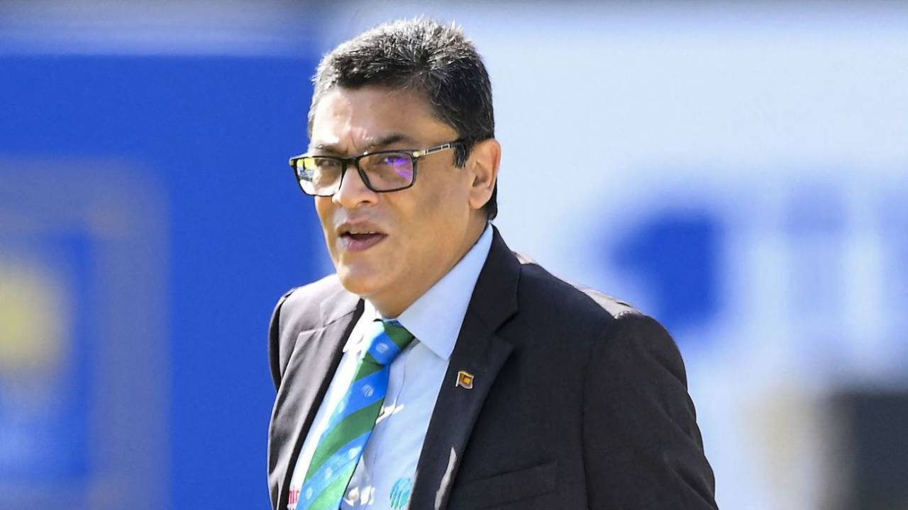 Ranjan Madugalle is refereeing in his 200th Test, Sri Lanka vs West Indies, 1st Test, Galle, 1st day, November 21, 2021