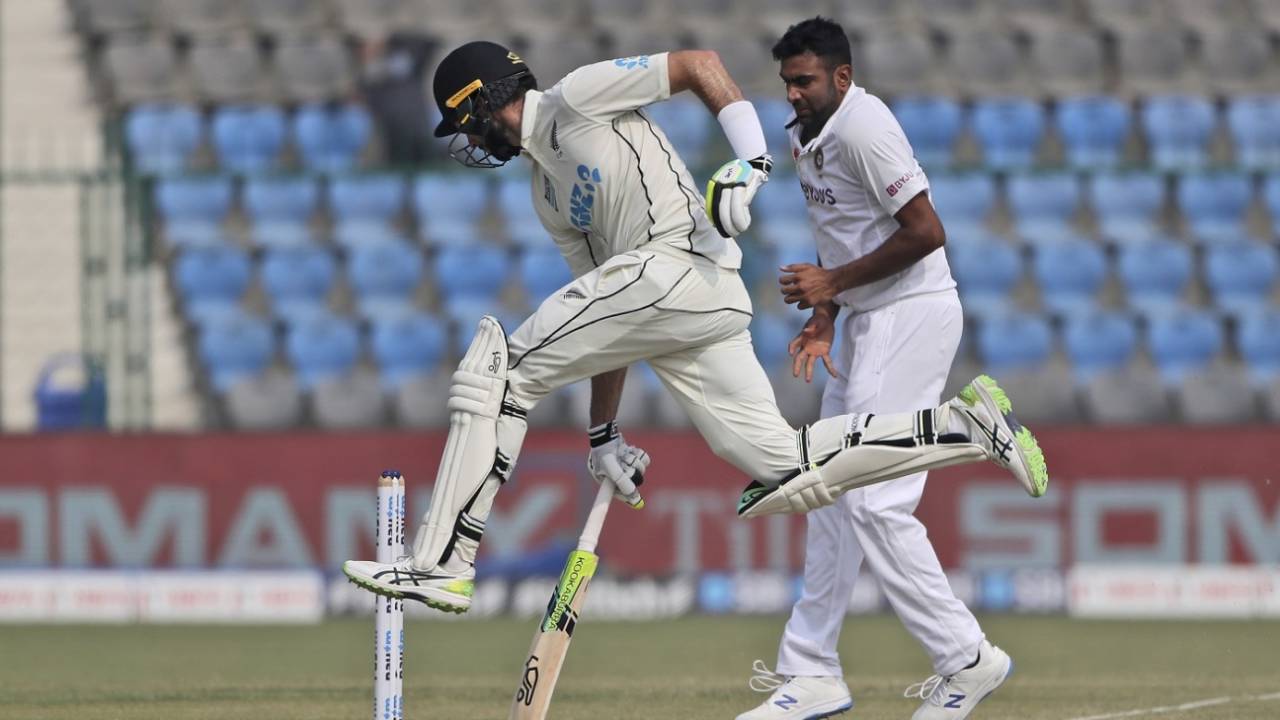 William Somerville leaps as he completes a run, India vs New Zealand, 1st Test, Kanpur, 5th day, November 29, 2021