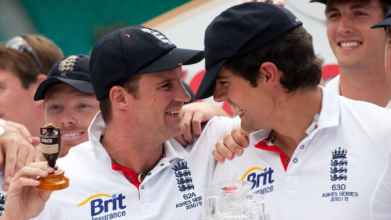 Andrew Strauss and Alastair Cook celebrate England's series win, Australia v England, 5th Test, Sydney, 5th day, January 7, 2011