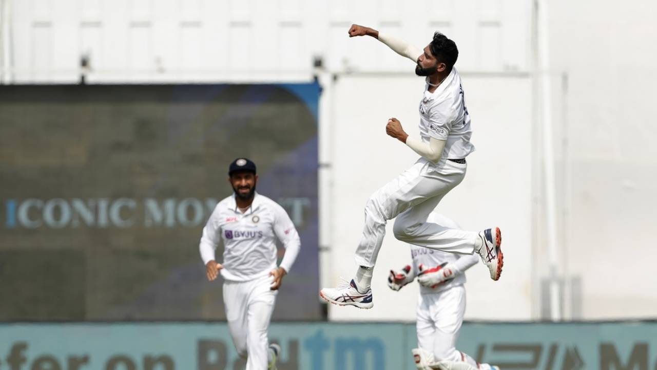 Mohammed Siraj leaps in joy after dismissing Will Young, India vs New Zealand, 2nd Test, Wankhede, 2nd day, December 4, 2021