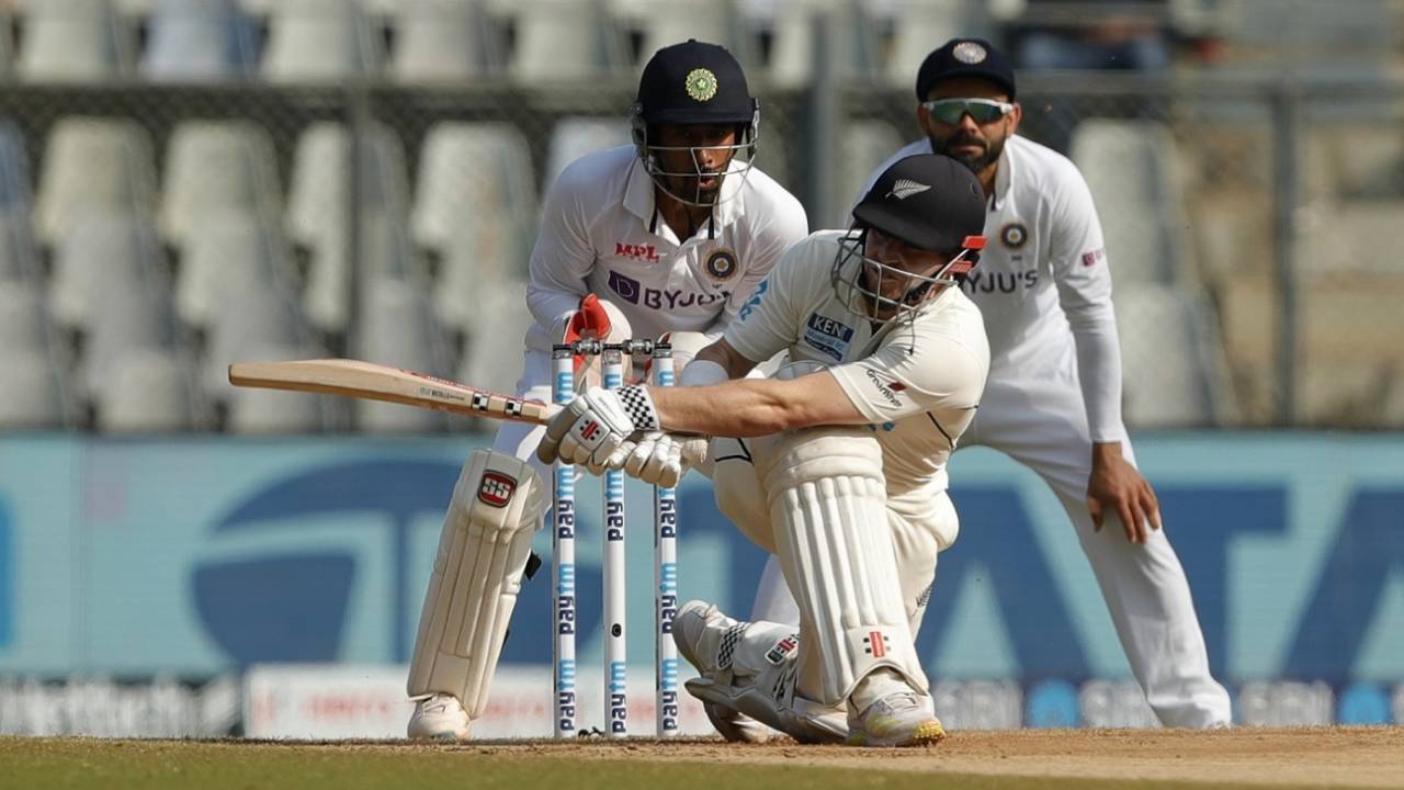 Henry Nicholls goes for the sweep, India vs New Zealand, 2nd Test, Mumbai, 4th day, December 6, 2021