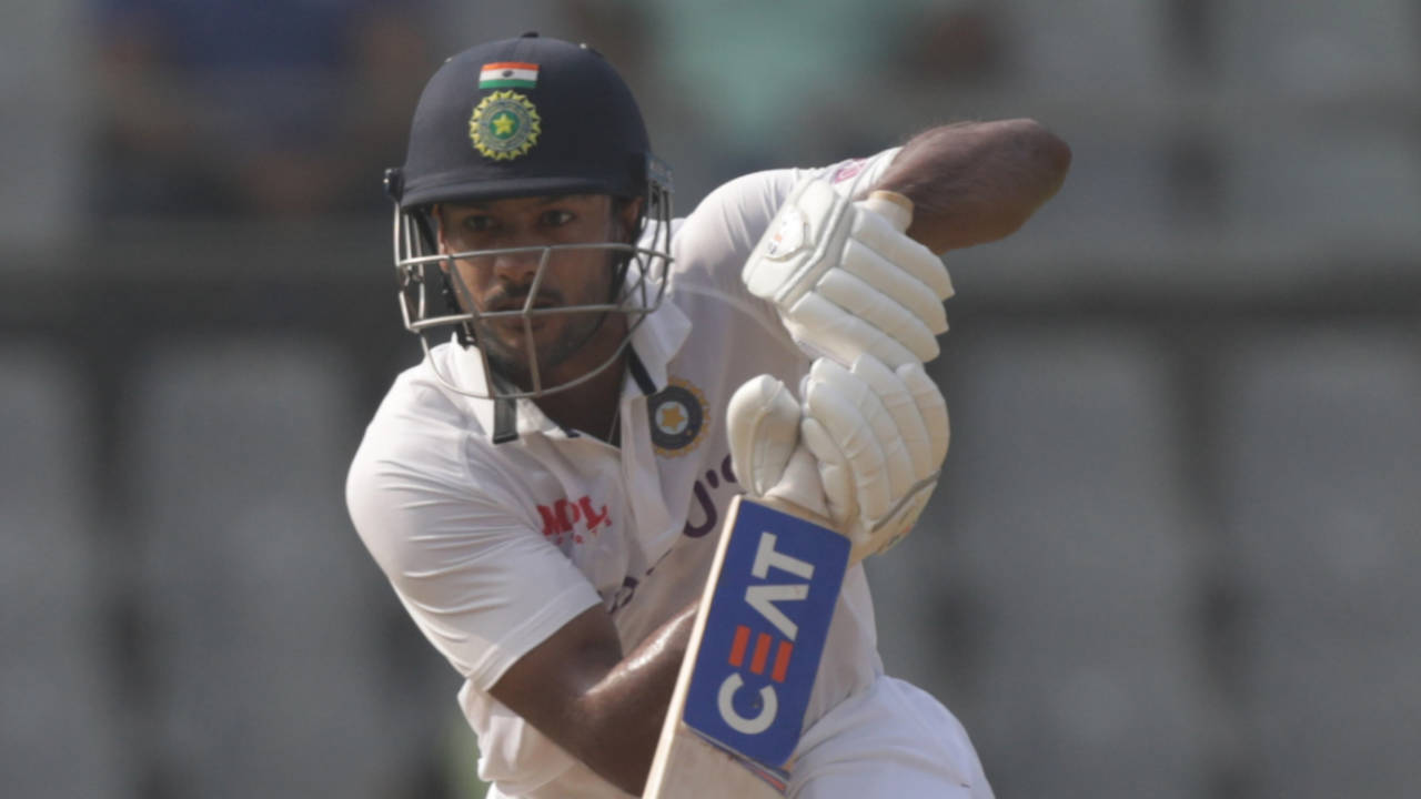 Mayank Agarwal drives down the ground, India vs New Zealand, 2nd Test, Mumbai, 2nd day, December 4, 2021