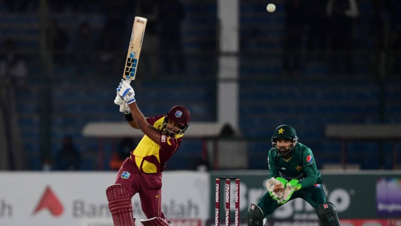 Nicholas Pooran goes big, Pakistan vs West Indies, 3rd T20I, Karachi, December 16, 2021