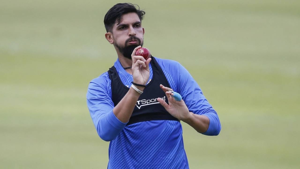 Ishant Sharma prepares to bowl at the nets, Johannesburg, December 21, 2021