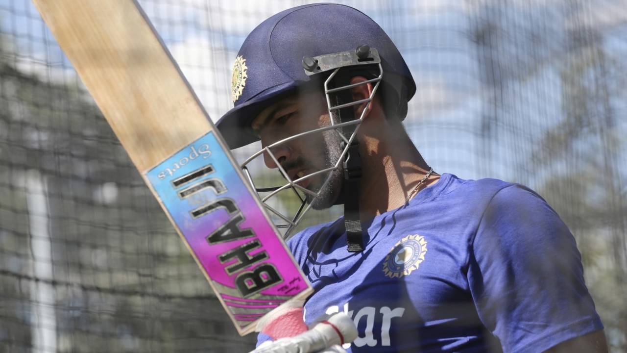 Rishi Dhawan bats in the nets, Canberra, January 19, 2016