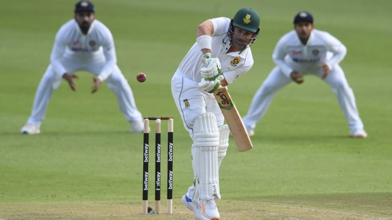 Dean Elgar steadied the innings for South Africa after early wicket, South Africa vs India, 2nd Test, Day 1, Johannesburg, January 3, 2022
