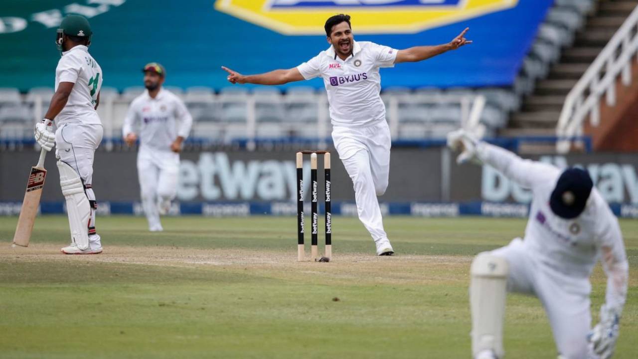Shardul Thakur finished with India's best bowling figures against South Africa in Tests&nbsp;&nbsp;&bull;&nbsp;&nbsp;AFP/Getty Images
