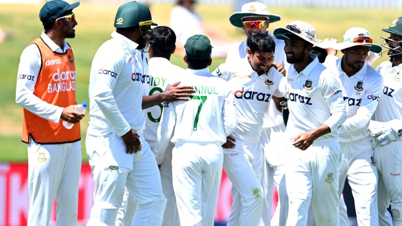 The Bangladesh players celebrate their famous victory, New Zealand vs Bangladesh, 1st Test, Mount Maunganui, 5th day, January 5, 2022