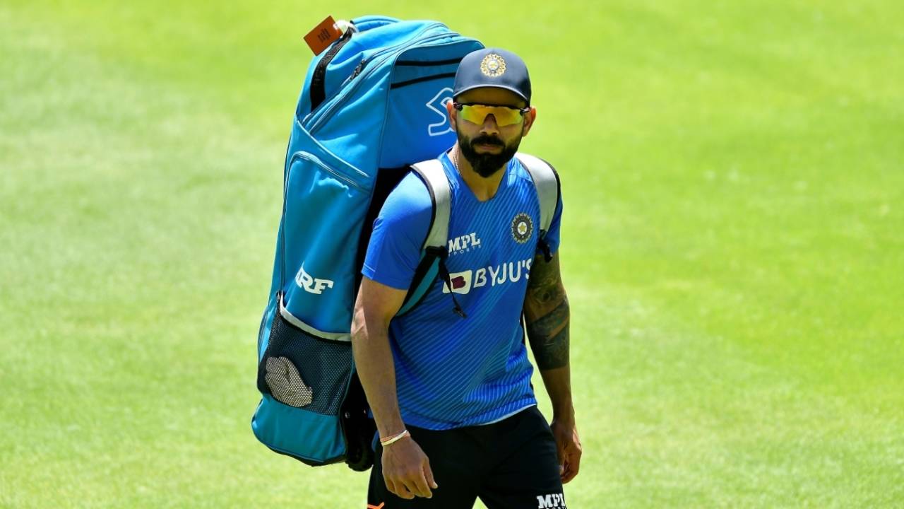 Virat Kohli arrives at the India nets, Cape Town, January 9, 2022