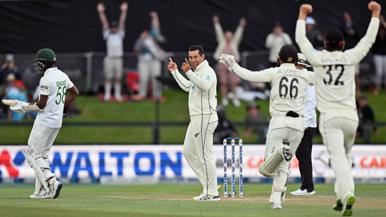 Fairytale finish - Ross Taylor ends the match and his career by picking up a wicket&nbsp;&nbsp;&bull;&nbsp;&nbsp;Getty Images