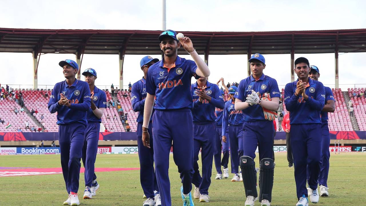 Vicky Ostwal leads his team back after grabbing a five-wicket haul, India Under-19 vs South Africa Under-19, Under-19 World Cup, Providence, January 15, 2022 