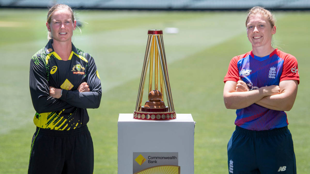 Meg Lanning and Heather Knight on the eve of the Ashes&nbsp;&nbsp;&bull;&nbsp;&nbsp;Getty Images