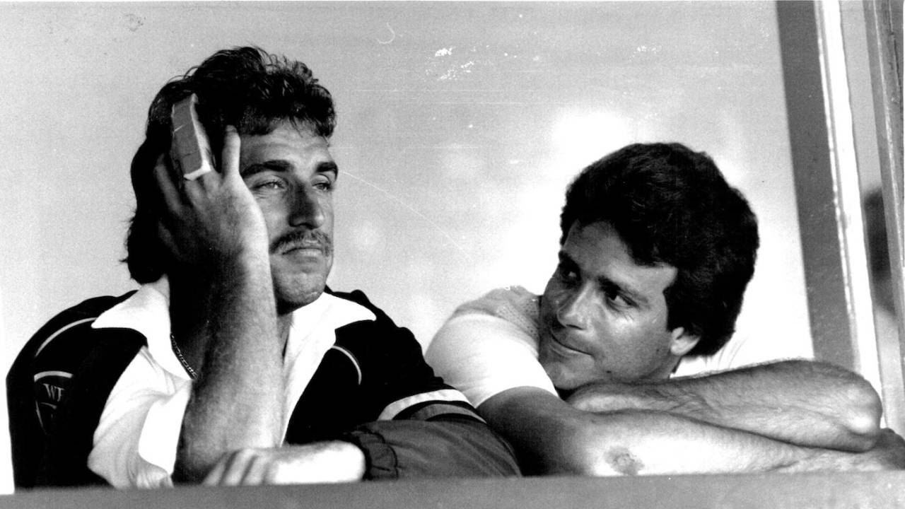 Glenn Bishop (left) and Wayne Phillips in the pavilion, New South Wales vs South Australia, Sheffield Shield, Sydney, December 3, 1984 
