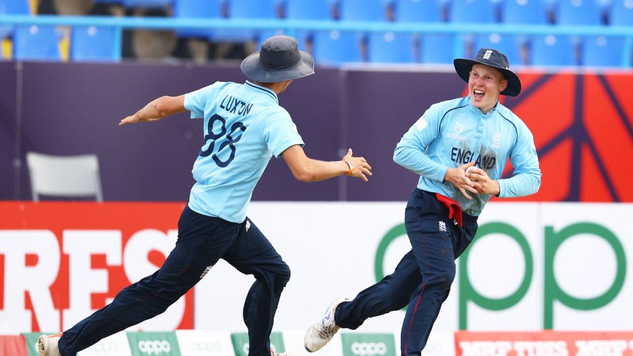 James Rew completes a catch in the deep and celebrates with Will Luxton, England vs Afghanistan, ICC Under-19 World Cup semi-final, Antigua, February 1, 2022