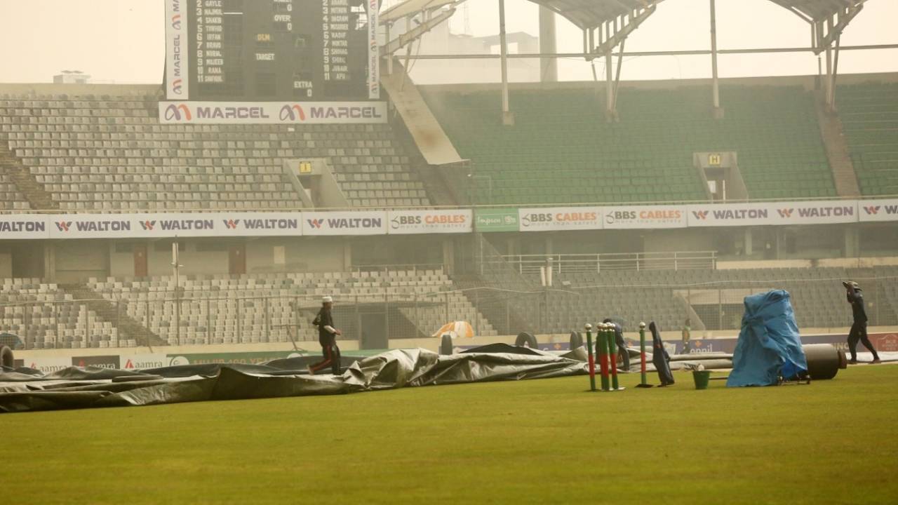 Wet weather ensured there was no play in either of Friday's matches&nbsp;&nbsp;&bull;&nbsp;&nbsp;BCB