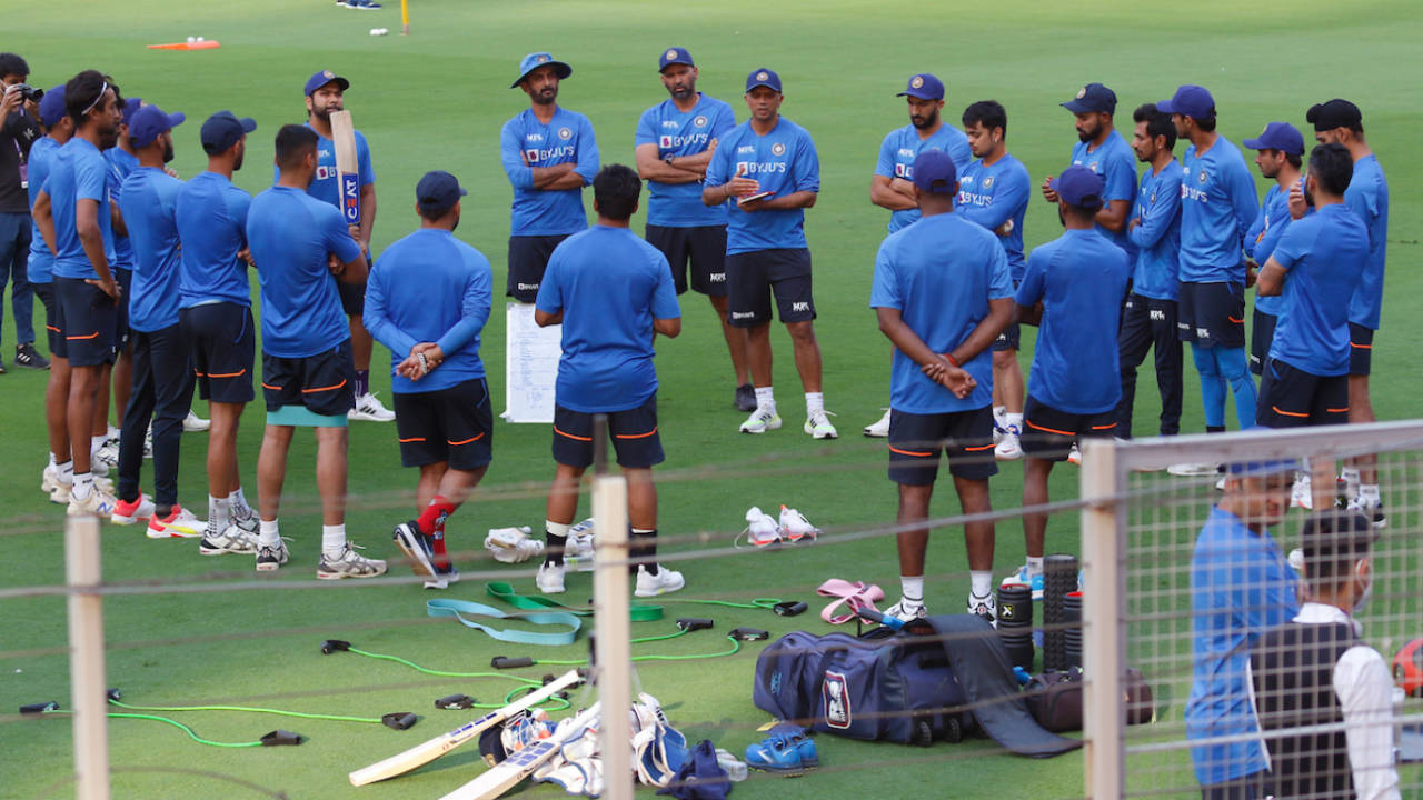 Rahul Dravid holds forth at an Indian team huddle during nets, with Paras Mhambrey and Vikram Rathour beside him, India vs West Indies, 1st ODI, Ahmedabad, February 5, 2022