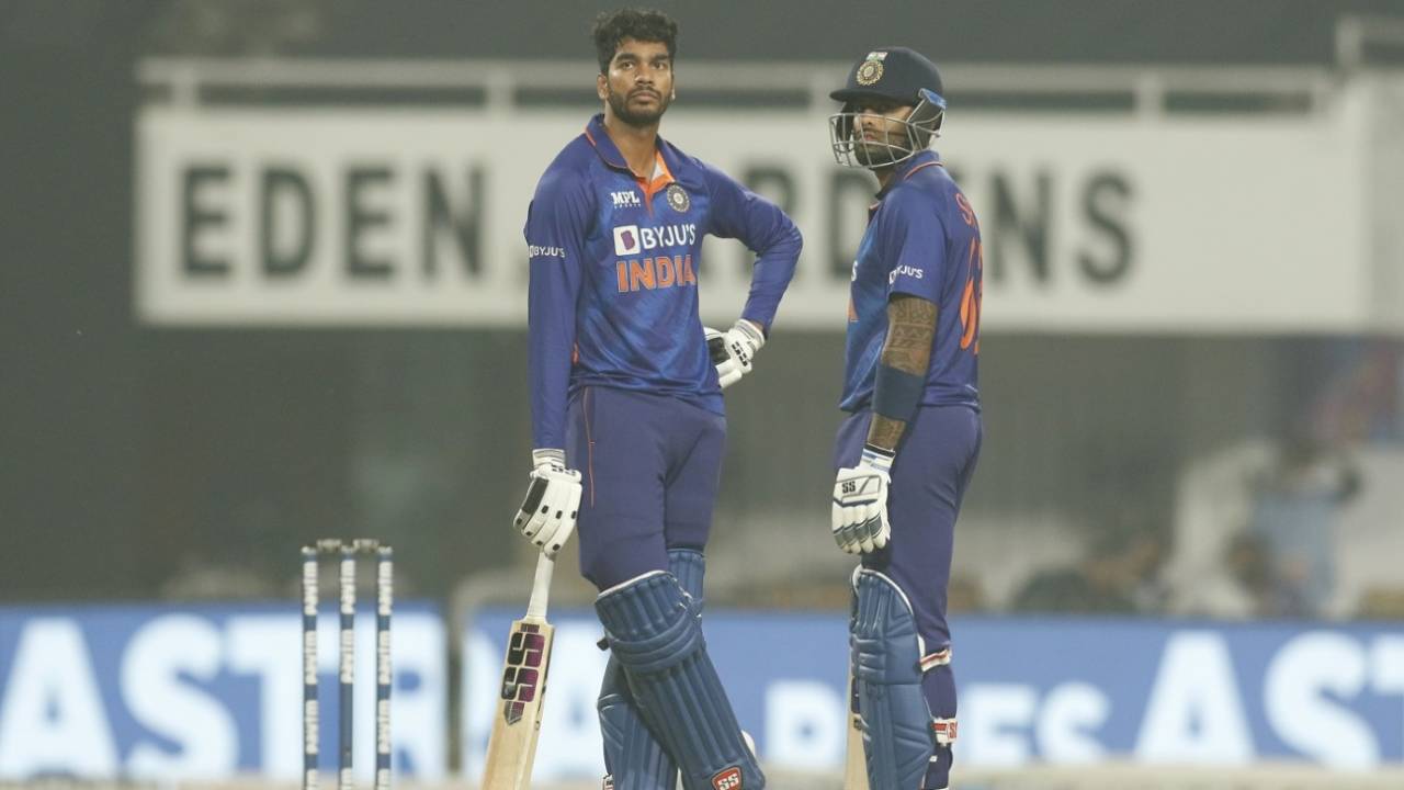 Venkatesh Iyer and Suryakumar Yadav teed off in the slog overs, India vs West Indies, 3rd T20I, Kolkata, February 20, 2022