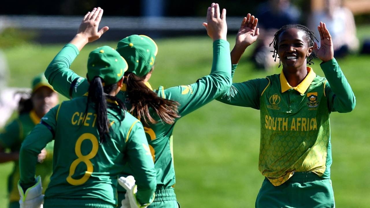 Ayabonga Khaka celebrates her 100th wicket, Bangladesh vs South Africa, Women's World Cup 2022, Dunedin, March 5, 2022