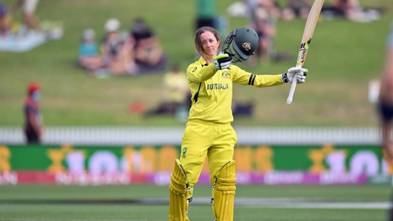 Rachael Haynes put on a mammoth stand with Meg Lanning, Australia v England, Women's World Cup, Hamilton, March 5, 2022
