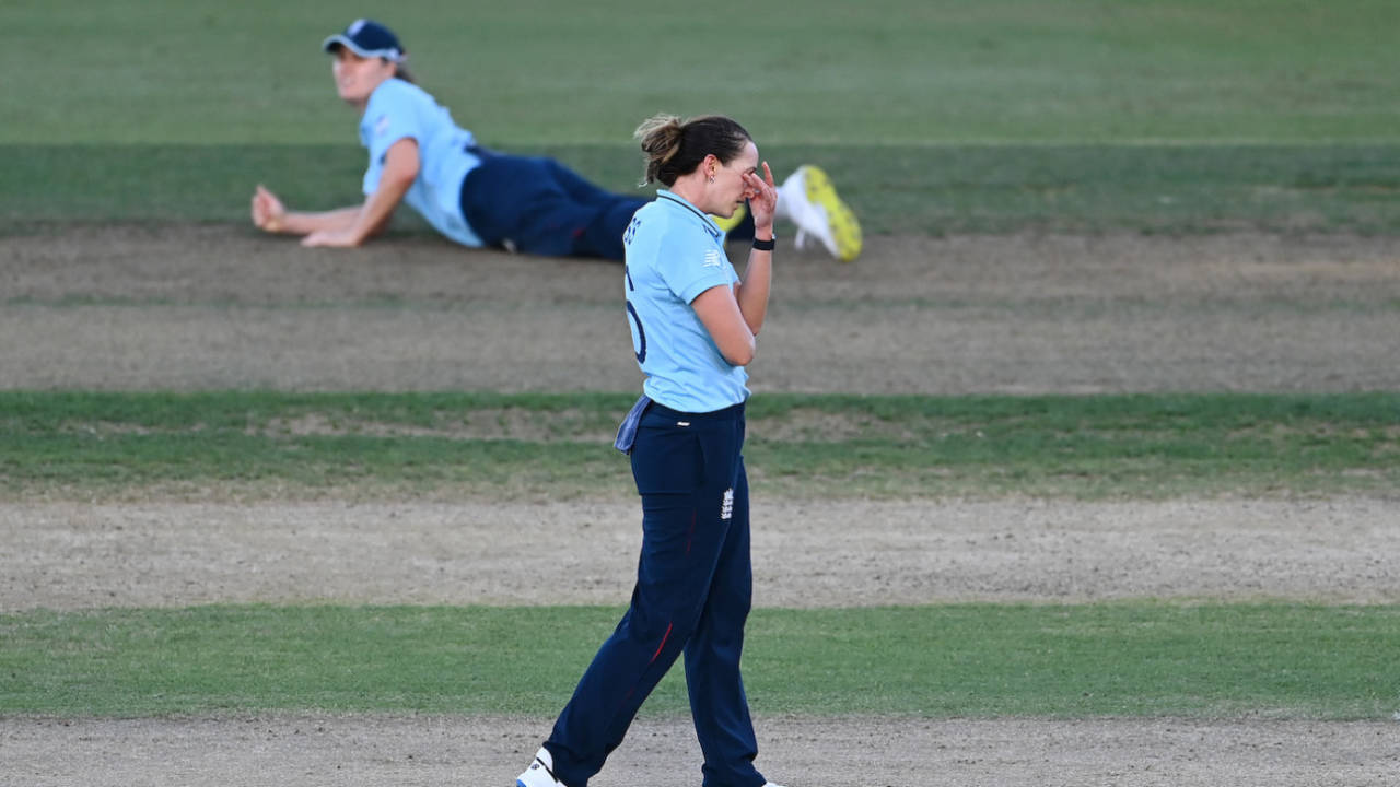 Kate Cross is disappointed after another fielding lapse from England&nbsp;&nbsp;&bull;&nbsp;&nbsp;ICC via Getty Images