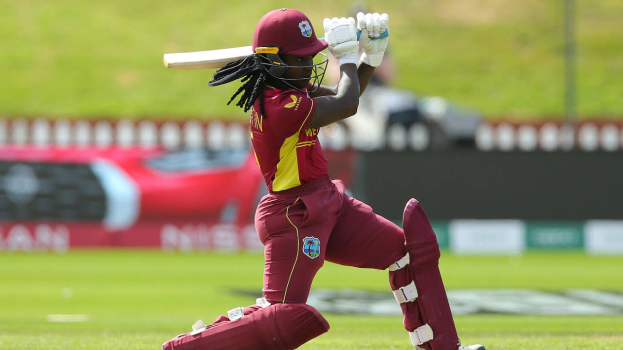 Deandra Dottin goes after the ball, Australia vs West Indies, Women's World Cup 2022, Wellington, March 15, 2022