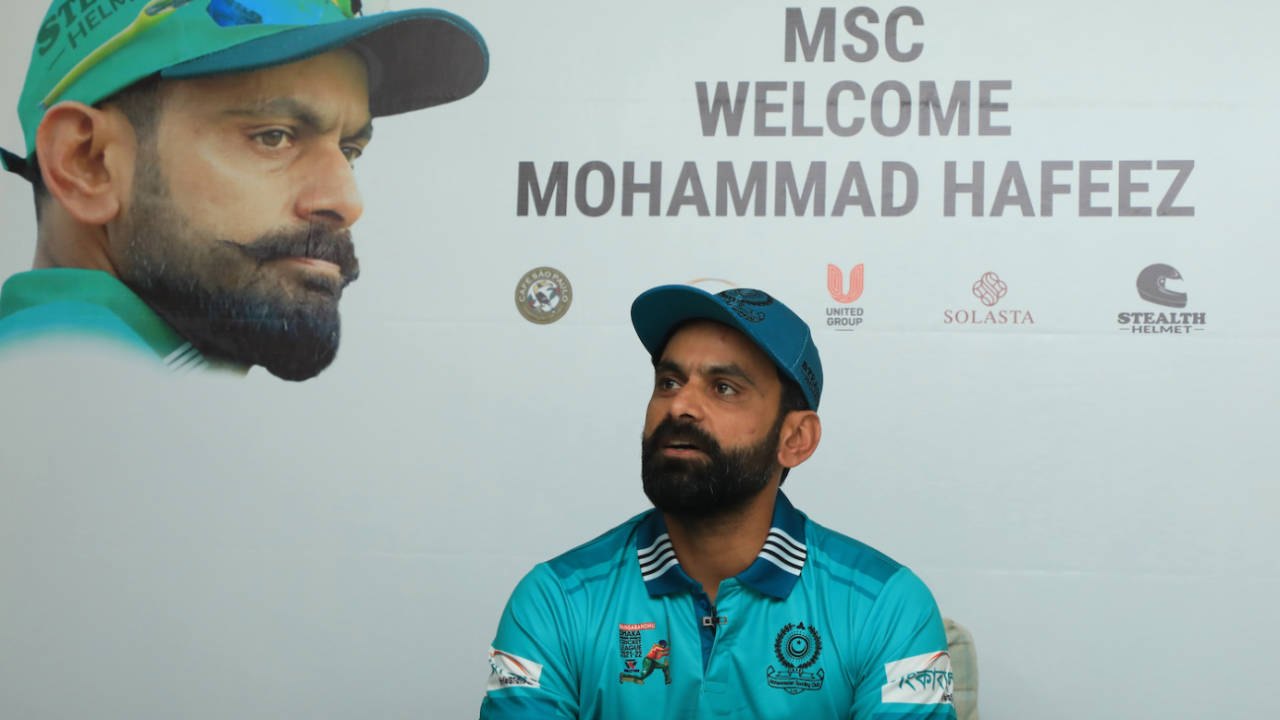 Mohammad Hafeez speaks at a press interaction, Dhaka, March 15, 2022