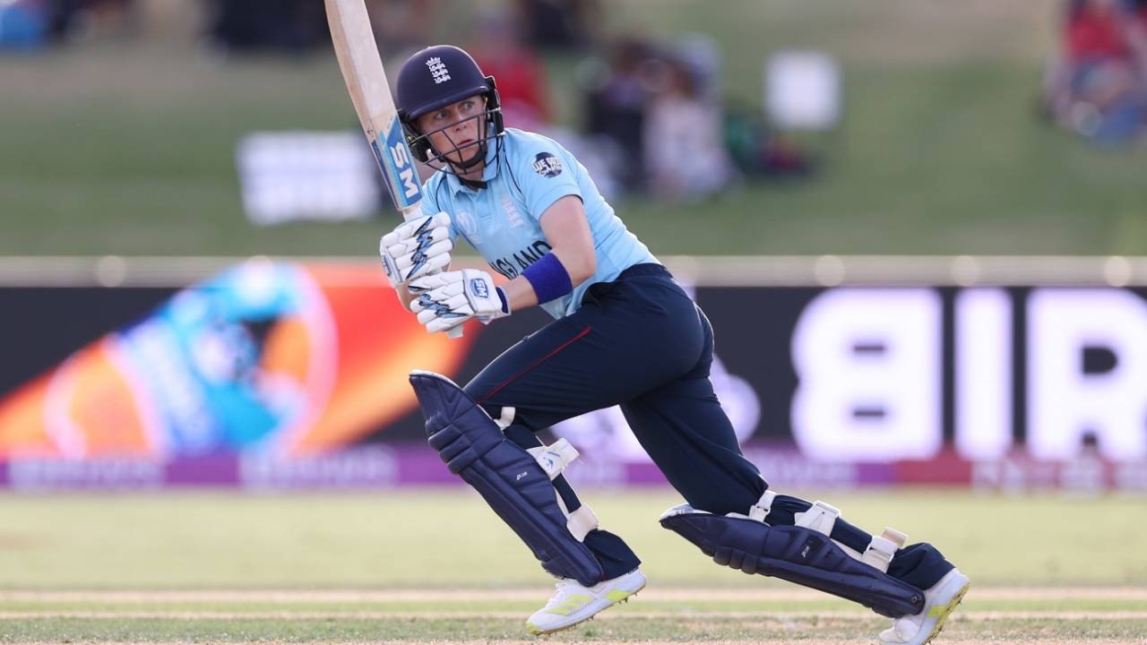 Heather Knight steadied the innings after two early wickets, England vs India, Women's World Cup 2022, Mount Maunganui, March 16, 2022