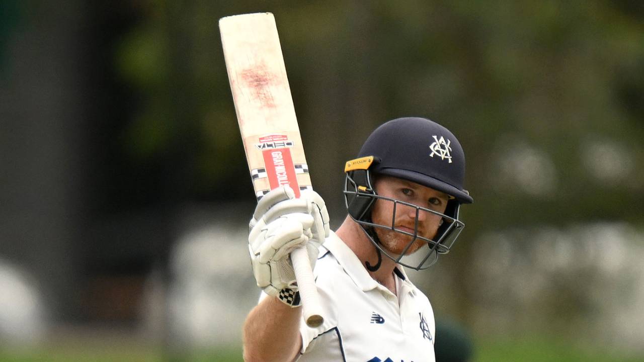 Travis Dean led Victoria's reply with a century, Victoria vs Tasmania, Sheffield Shield, Junction Oval, March 16, 2022