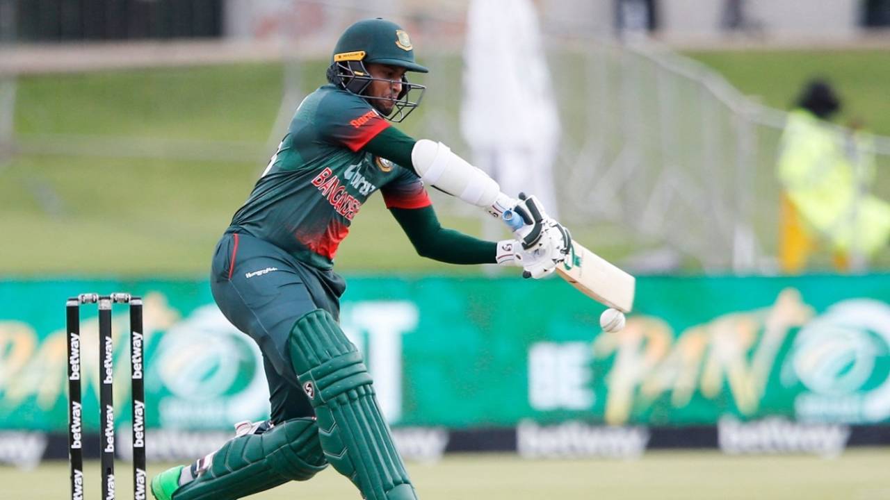 Shakib Al Hasan pushes forward, South Africa vs Bangladesh, 1st ODI, Centurion, March 18, 2022