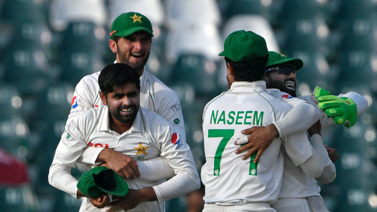 Babar Azam took a brilliant catch to remove Usman Khawaja, Pakistan vs Australia, 3rd Test, Lahore, 1st day, March 21, 2022