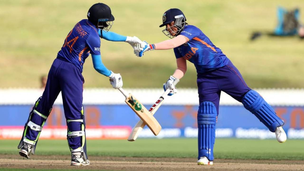 Pooja Vastrakar and Sneh Rana added useful runs, Bangladesh v India, Women's World Cup, Hamilton, March 22, 2022
