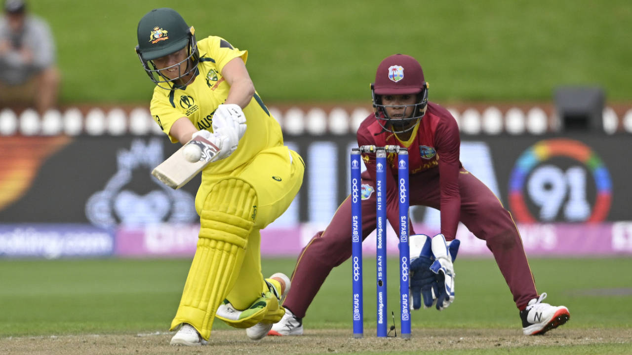 Alyssa Healy goes hard at the ball, Australia vs West Indies, 1st semi-final, 2022 Women's ODI World Cup, Wellington, March 30, 2022