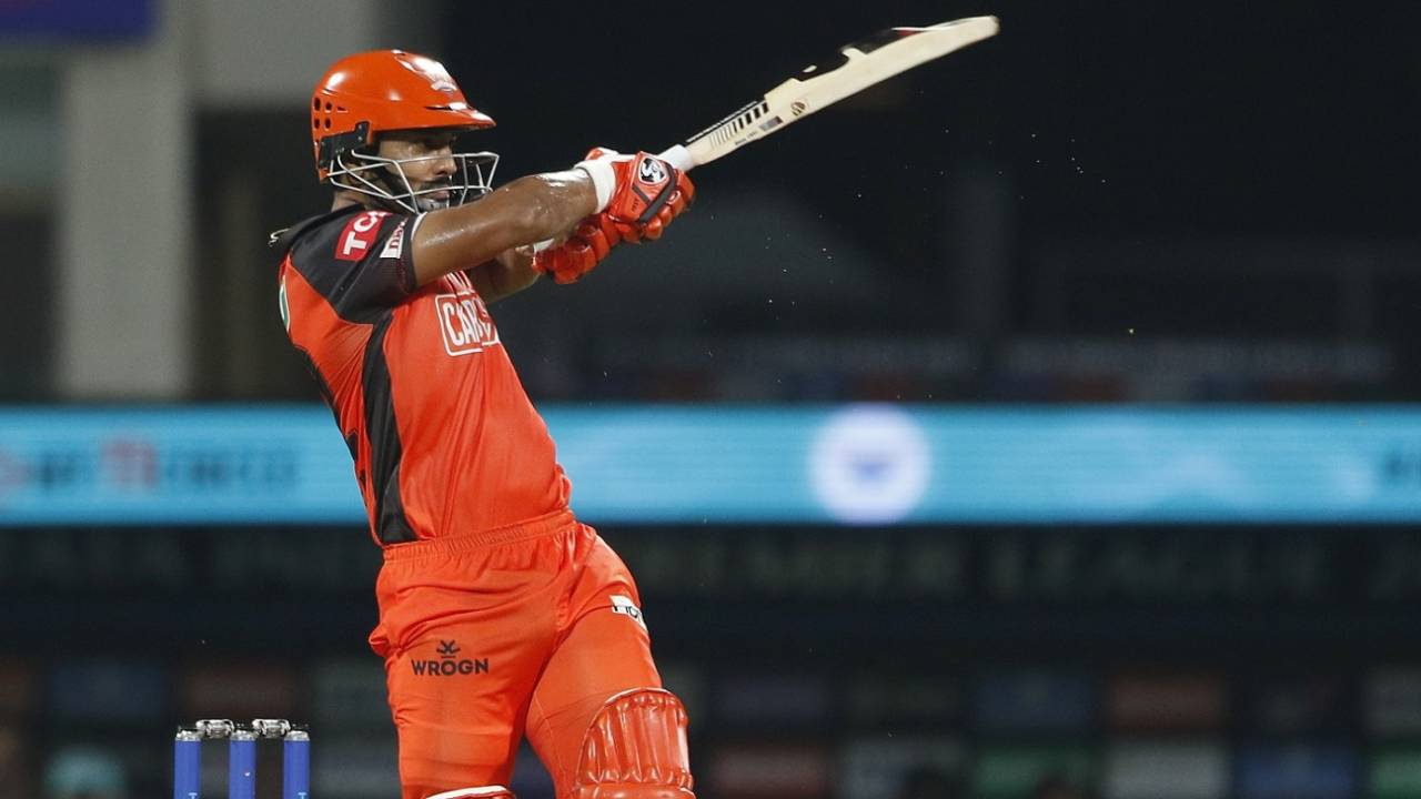 Rahul Tripathi nails a pull, Lucknow Super Giants vs Sunrisers Hyderabad, IPL 2022, Mumbai, April 4, 2022