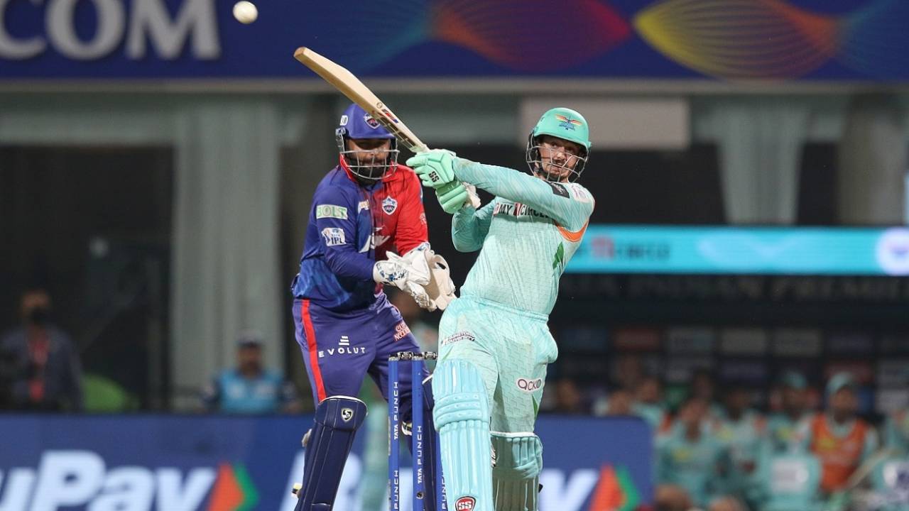 Quinton de Kock heaves a half-tracker over midwicket, Lucknow Super Giants vs Delhi Capitals, IPL 2022, Navi Mumbai, April 7, 2022