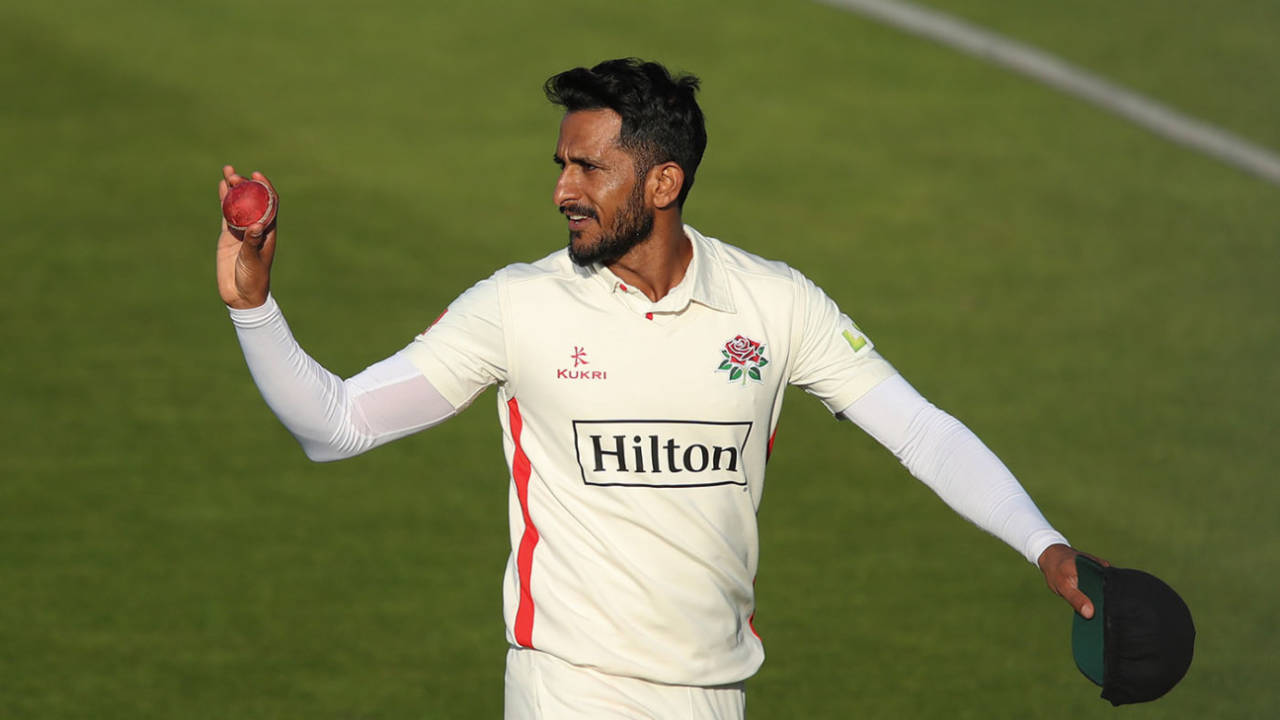 Hasan Ali leaves the field after taking six wickets, Lancashire vs Gloucestershire, LV= Insurance Championship, division one, 1st day, Emirates Old Trafford, April 21, 2022