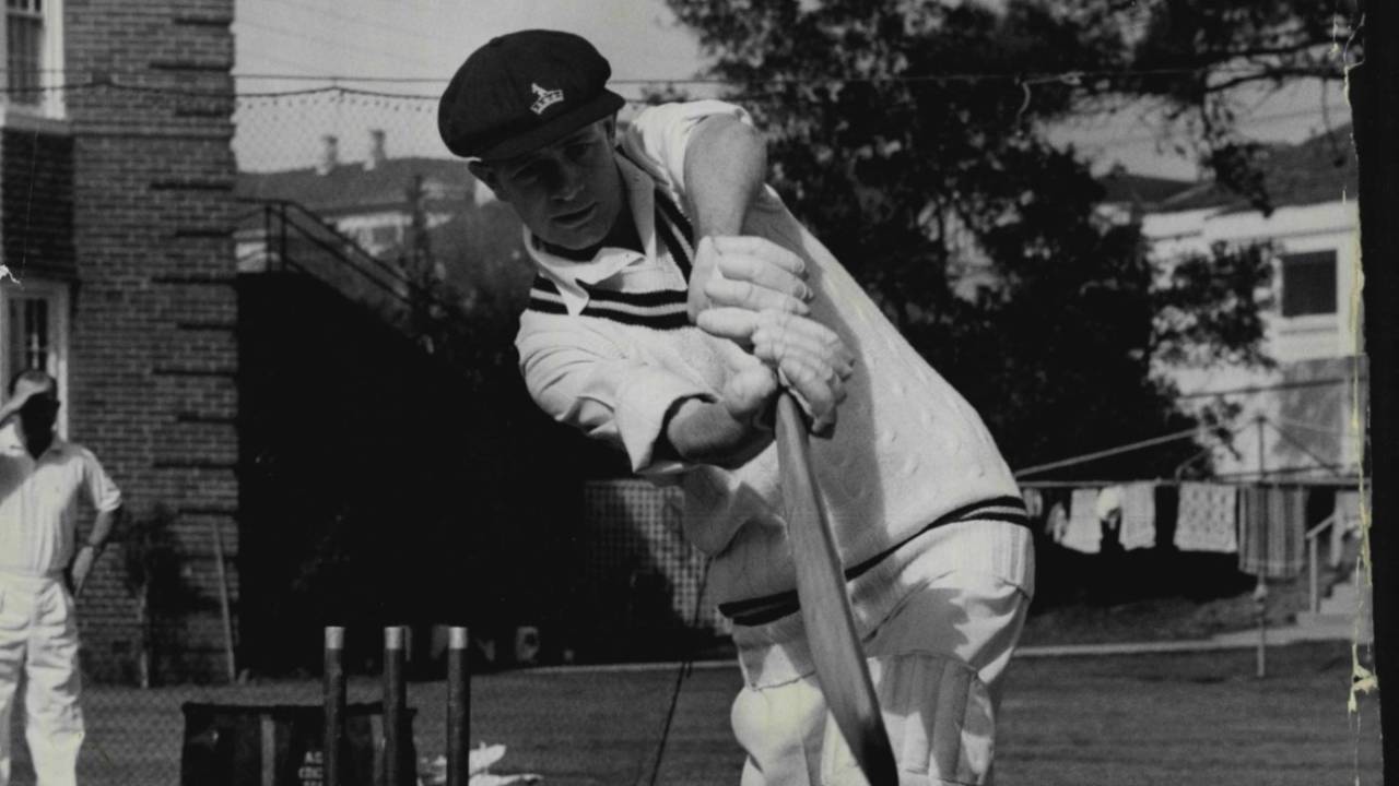 Alan Crompton was a grade cricketer before a long career in cricket administration in Australia including being Cricket Australia chairman&nbsp;&nbsp;&bull;&nbsp;&nbsp;Getty Images