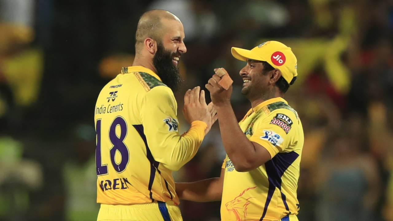 Moeen Ali got Super Kings their first wicket soon after the powerplay, Chennai Super Kings vs Royal Challengers Bangalore, IPL 2022, Pune, May 4, 2022