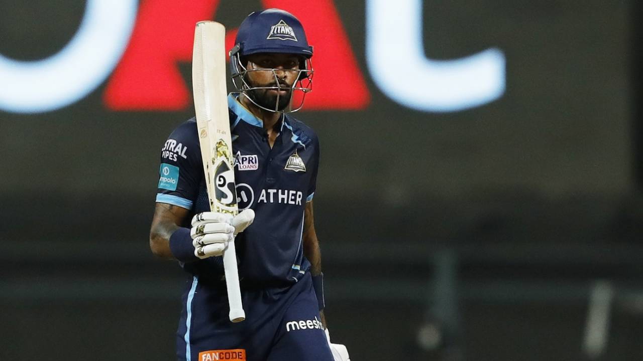 Hardik Pandya celebrates his half-century, Royal Challengers Bangalore vs Gujarat Titans, IPL 2022, Wankhede Stadium, Mumbai, May 19, 2022