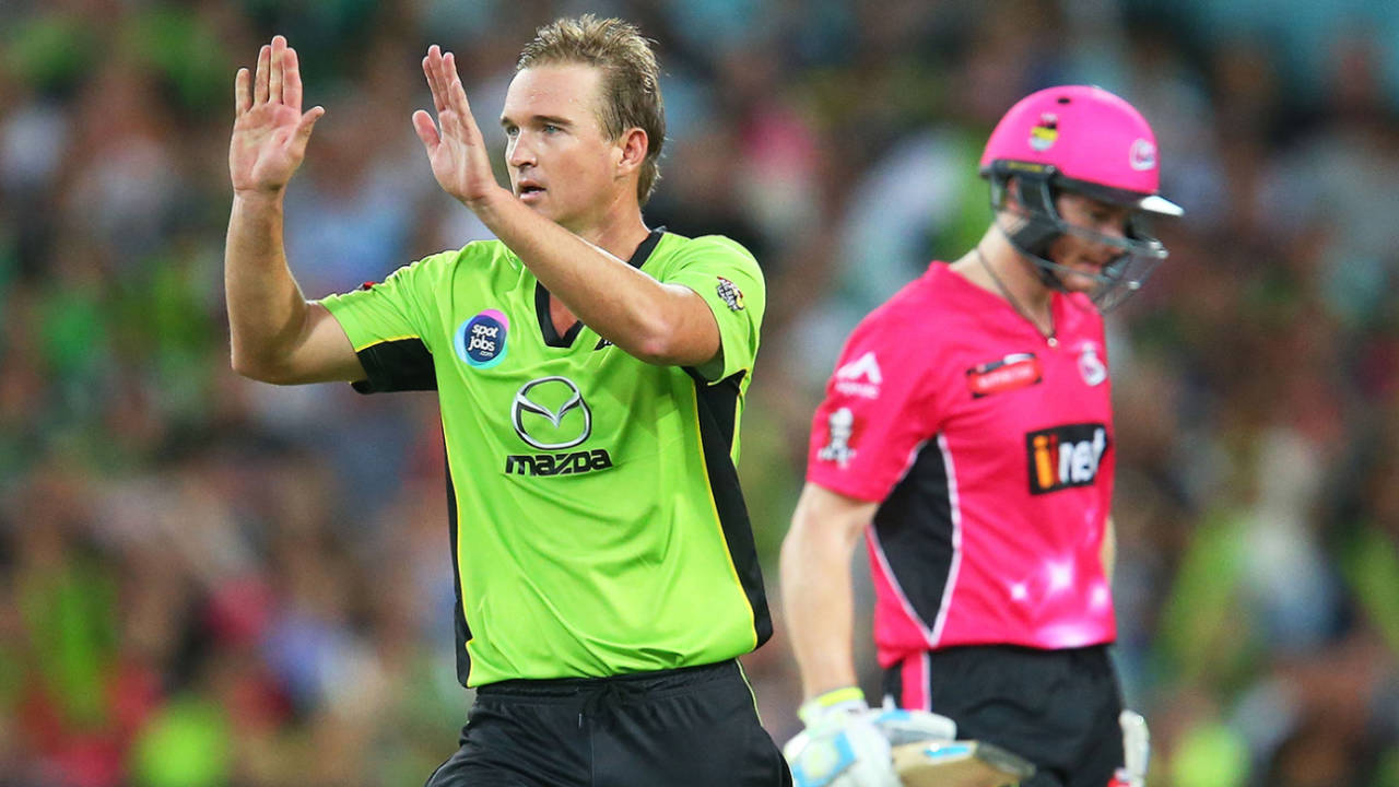 Nathan Hauritz in his playing days with Sydney Thunder&nbsp;&nbsp;&bull;&nbsp;&nbsp;Getty Images
