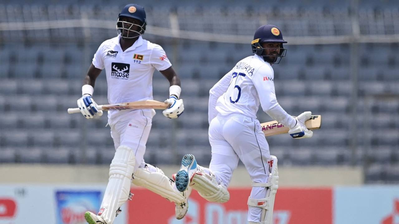 Angelo Mathews and Dhananjaya de Silva steadied Sri Lanka after two quick wickets, Bangladesh vs Sri Lanka, 2nd Test, Mirpur, 3rd day, May 25, 2022