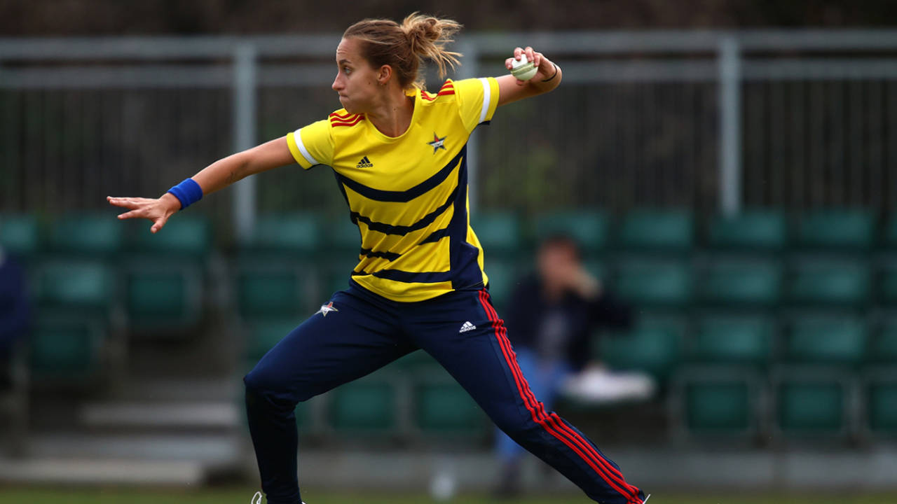 Tash Farrant has suffered a recurrence of the back injury that ruled her out of the 2022 season&nbsp;&nbsp;&bull;&nbsp;&nbsp;Getty Images for Surrey CCC