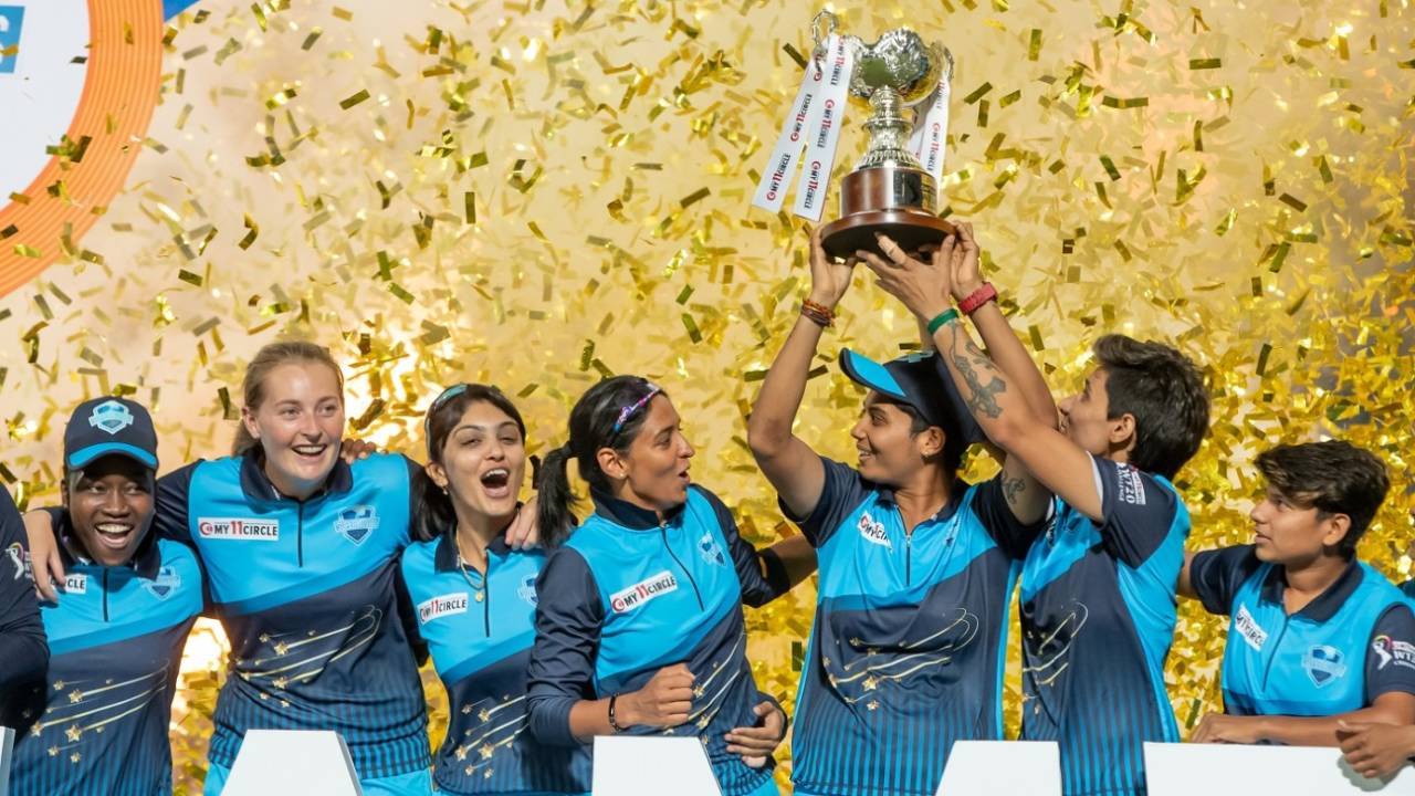 उद्घाटन महिला आईपीएल पांच टीमों का टूर्नामेंट होगा जिसमें 22 मैच होंगे&nbsp;&nbsp;&bull;&nbsp;&nbsp;BCCI